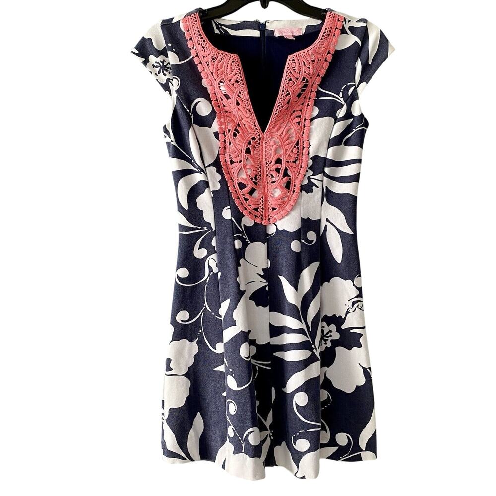 Lilly Pulitzer Briella Fit & FlareCap Sleeve Floral Navy Blue and White Dress XS